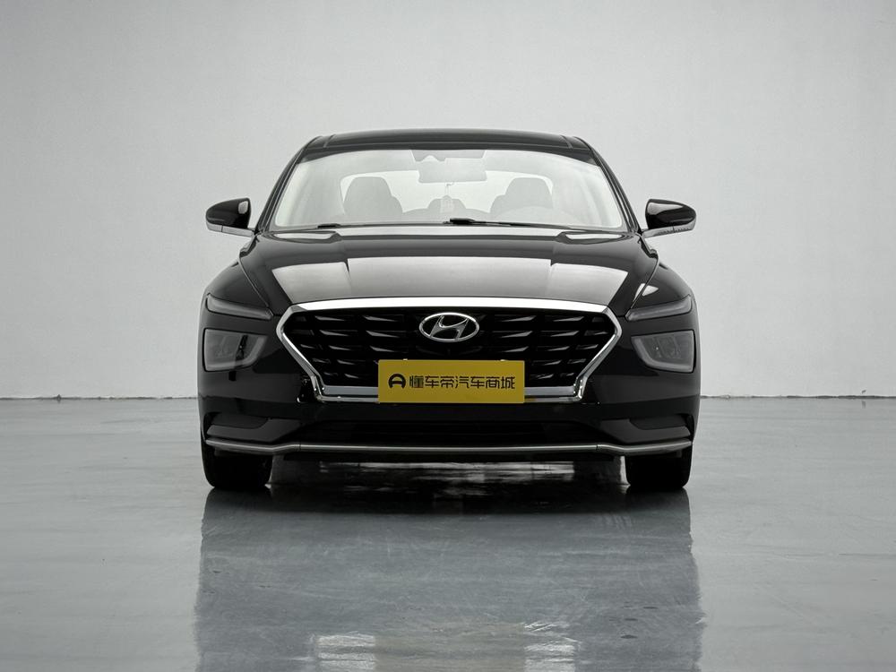 Hyundai Mistra