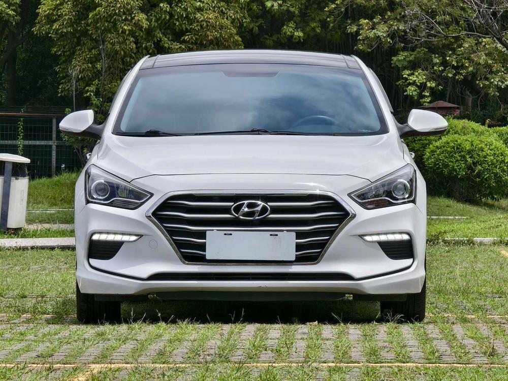 Hyundai Mistra