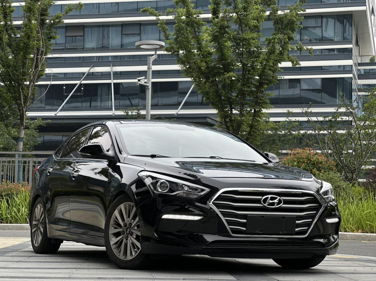 Hyundai Mistra