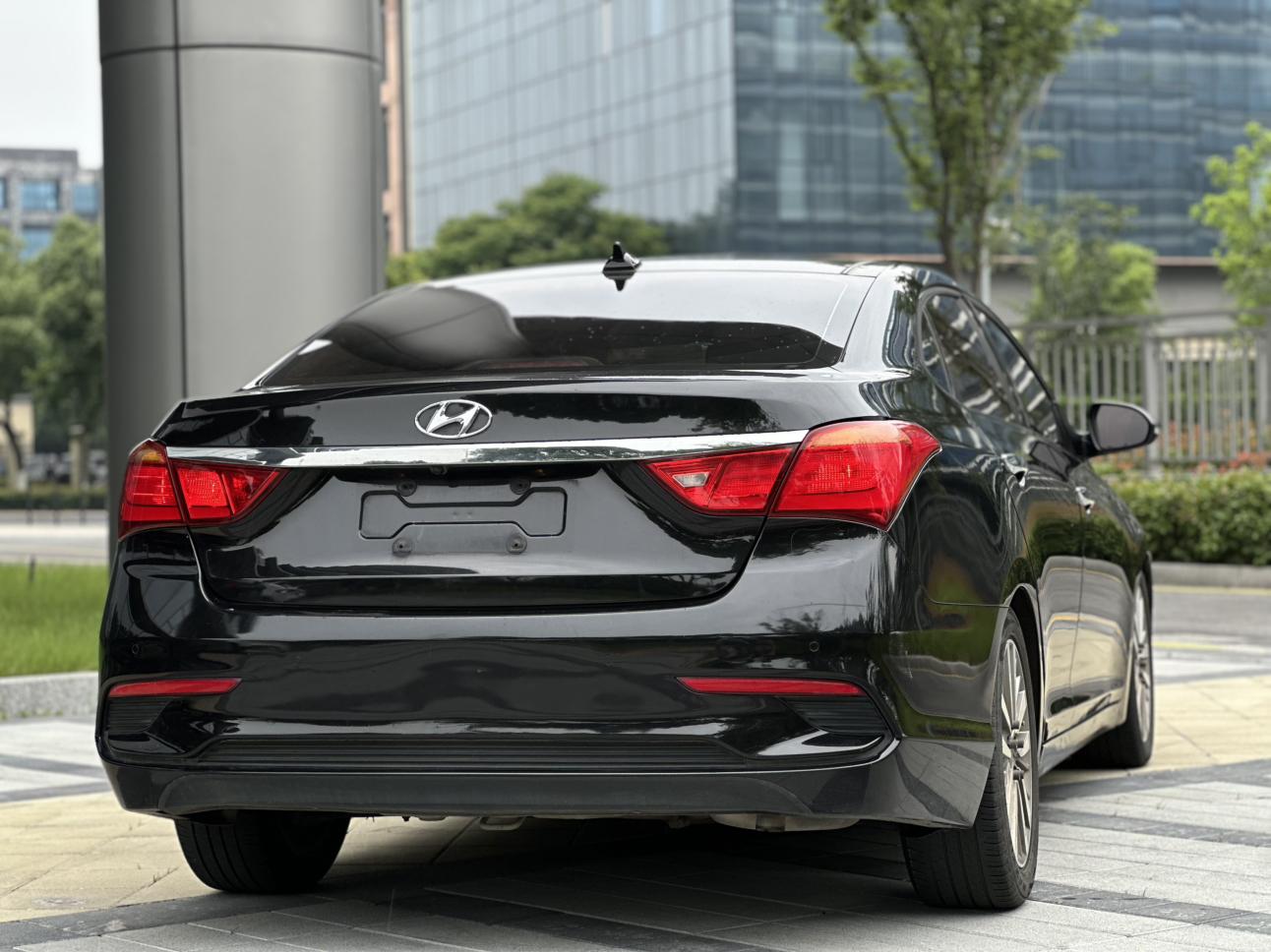 Hyundai Mistra