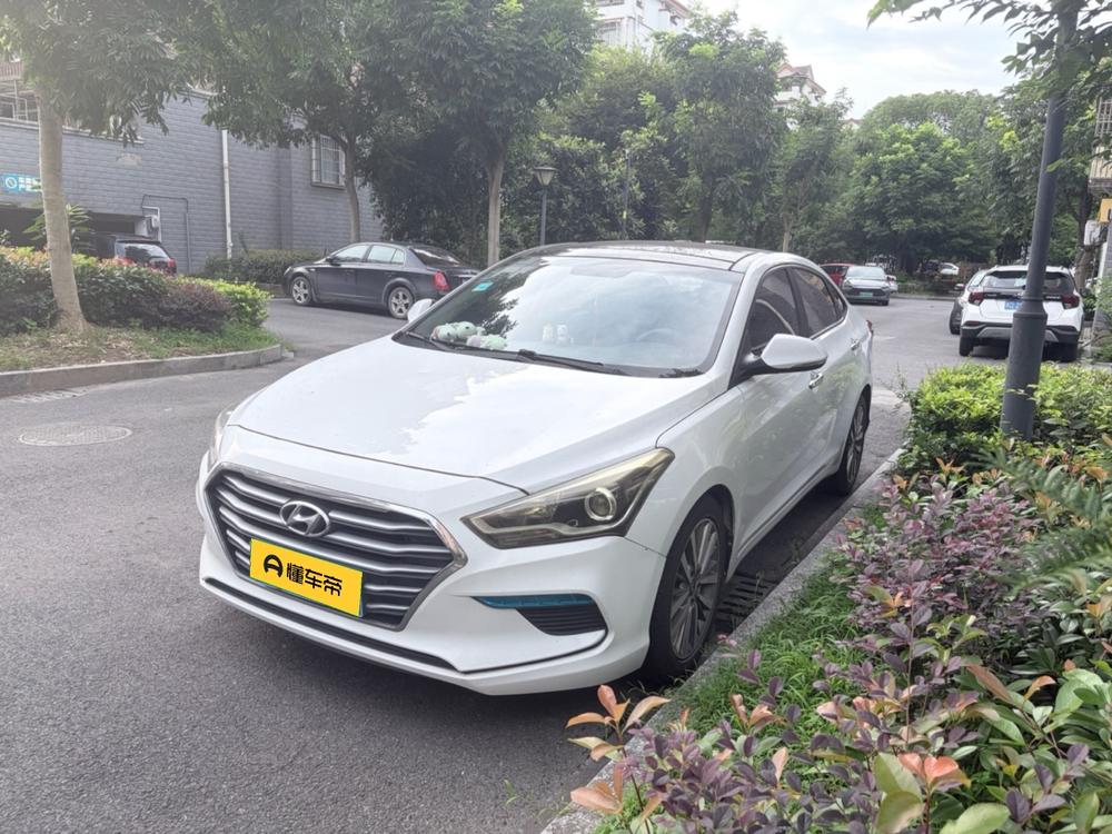 Hyundai Mistra