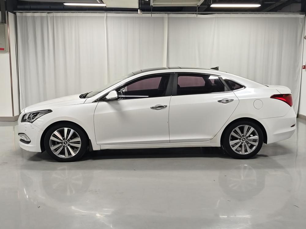 Hyundai Mistra