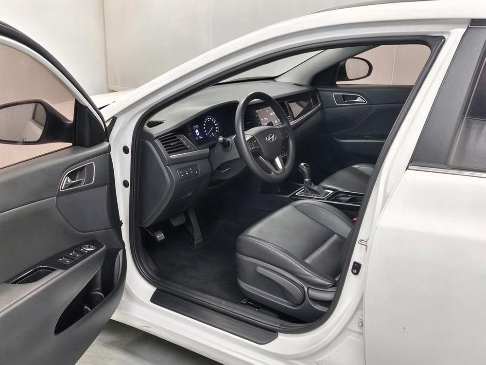 Hyundai Mistra
