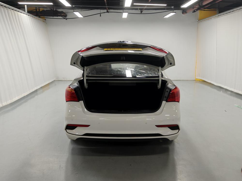 Hyundai Mistra