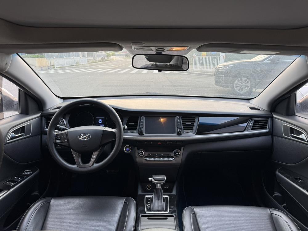 Hyundai Mistra