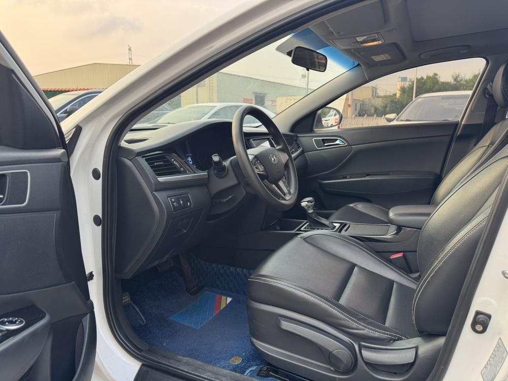 Hyundai Mistra