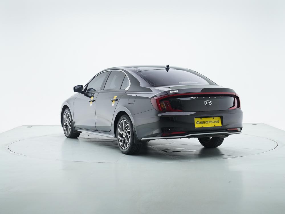 Hyundai Mistra
