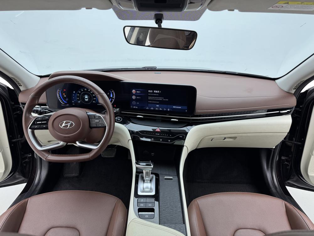Hyundai Mistra
