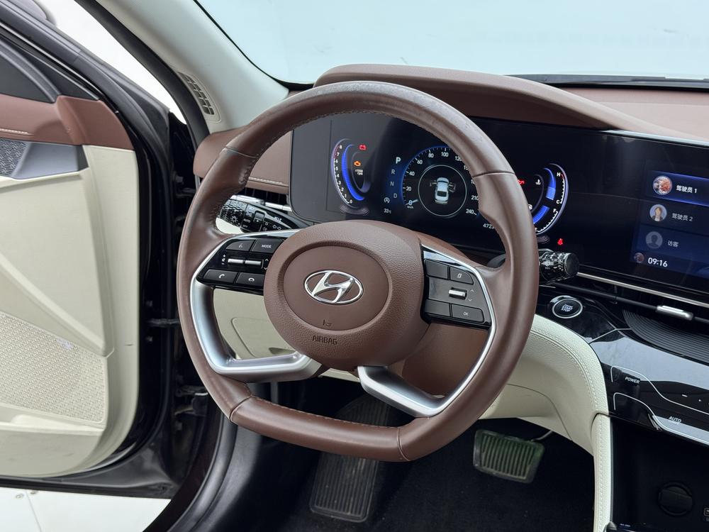 Hyundai Mistra