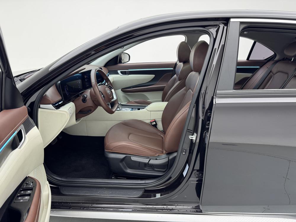 Hyundai Mistra