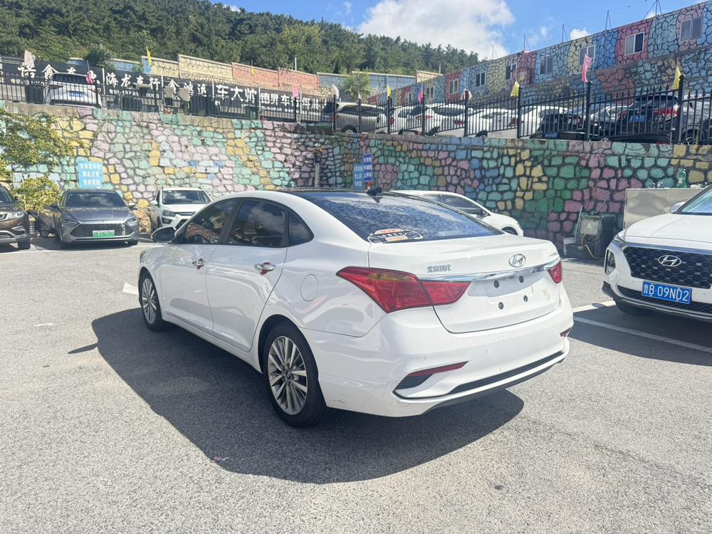 Hyundai Mistra