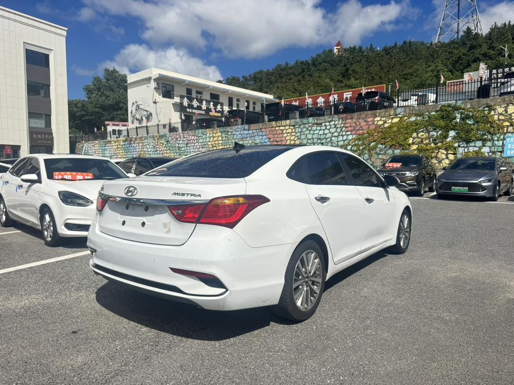 Hyundai Mistra