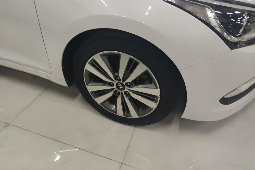 Hyundai Mistra