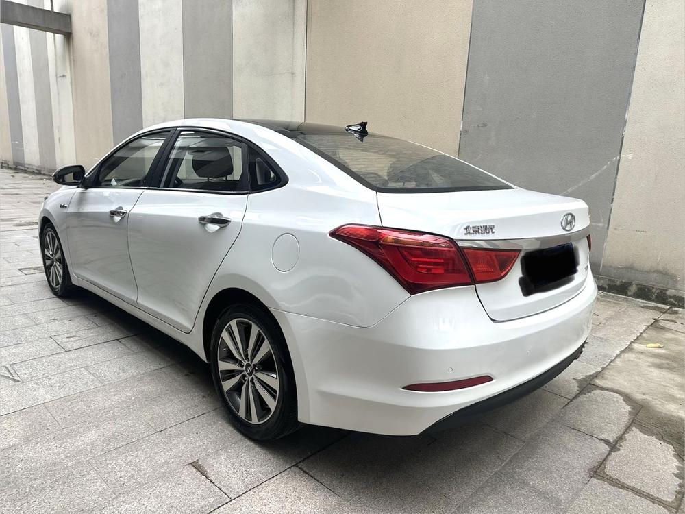 Hyundai Mistra