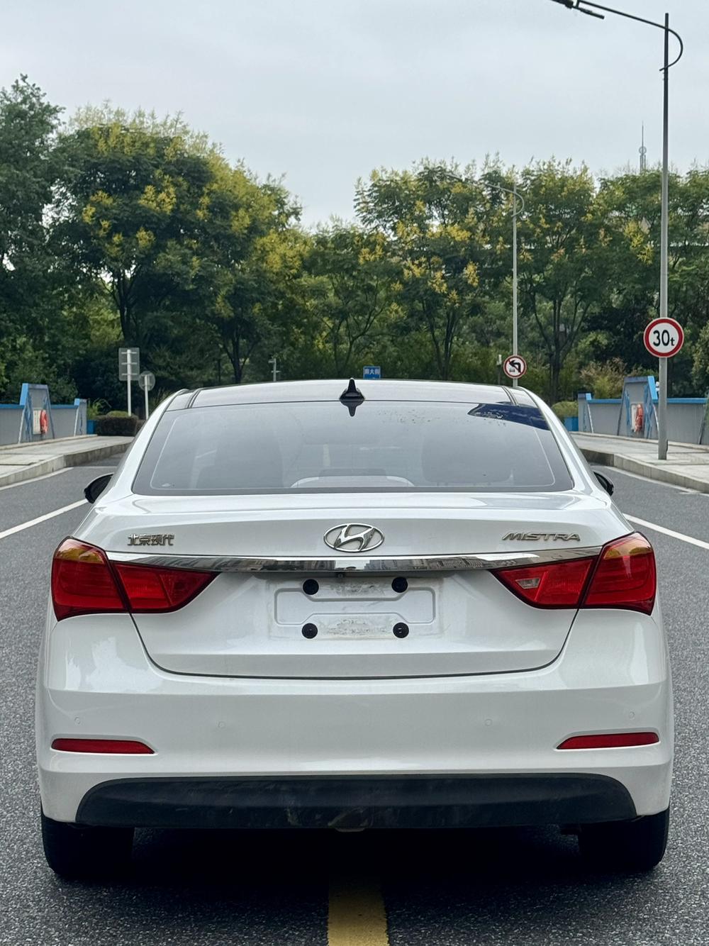 Hyundai Mistra