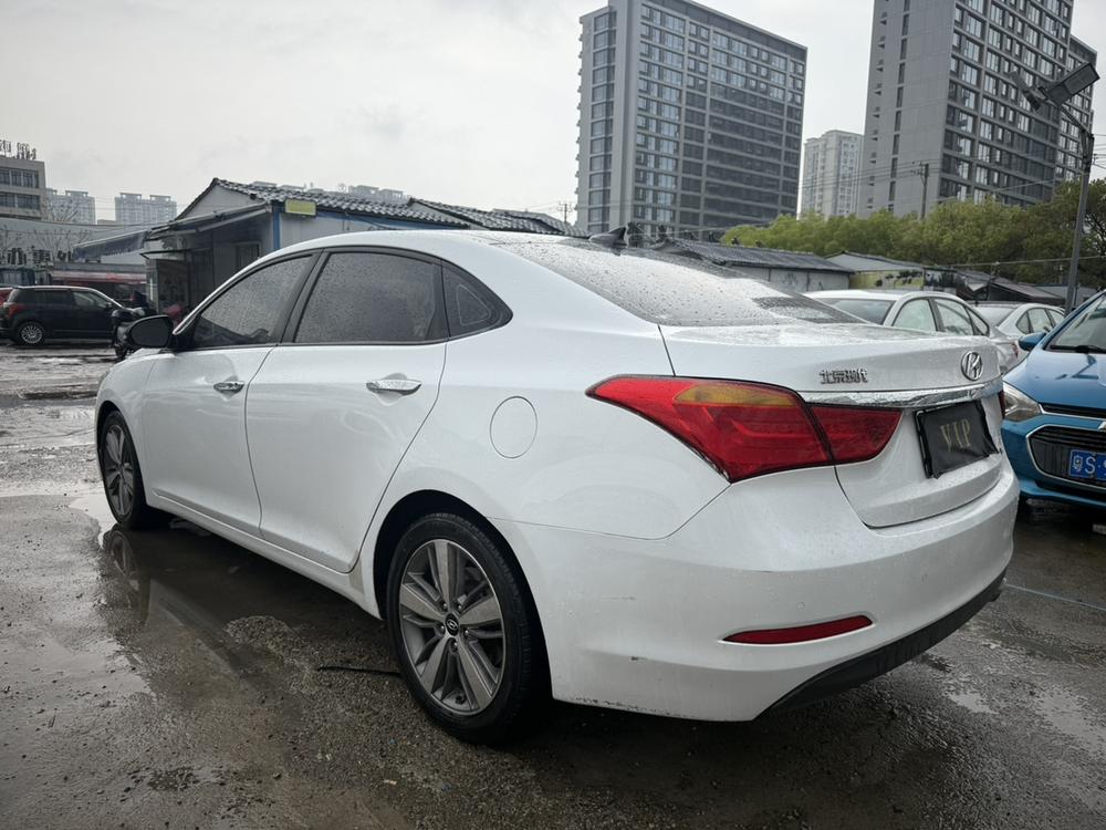Hyundai Mistra