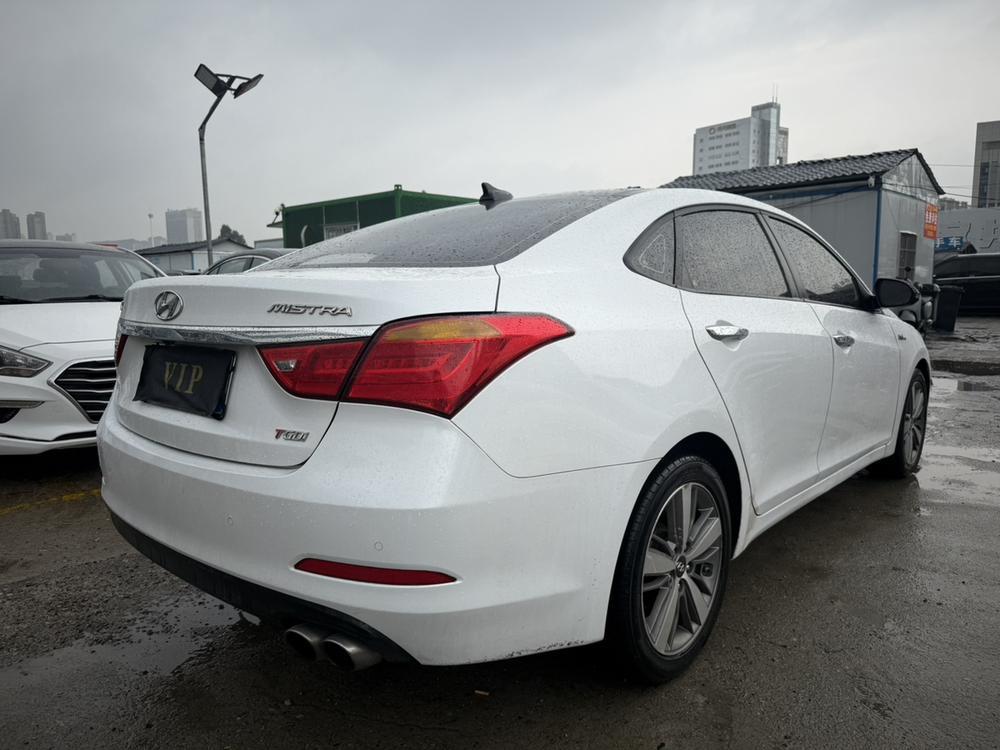 Hyundai Mistra