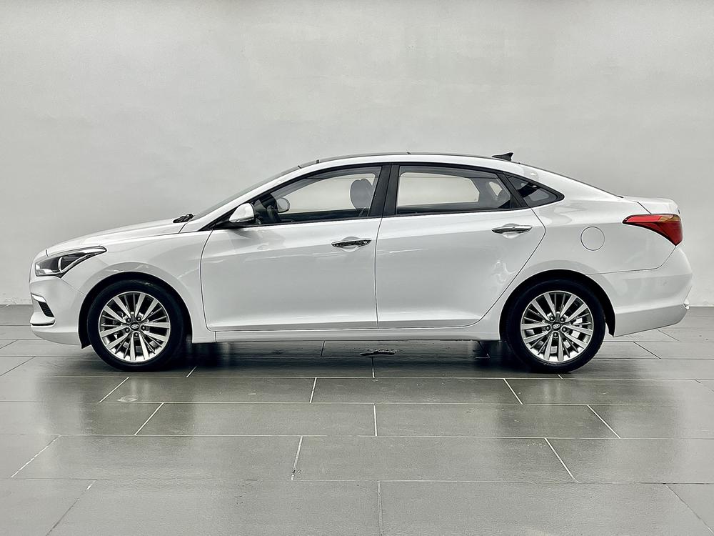 Hyundai Mistra