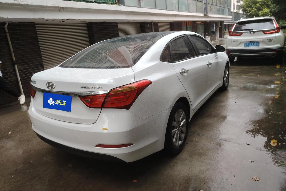 Hyundai Mistra