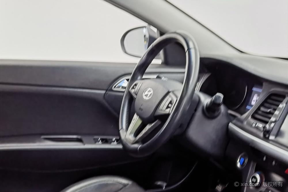 Hyundai Mistra
