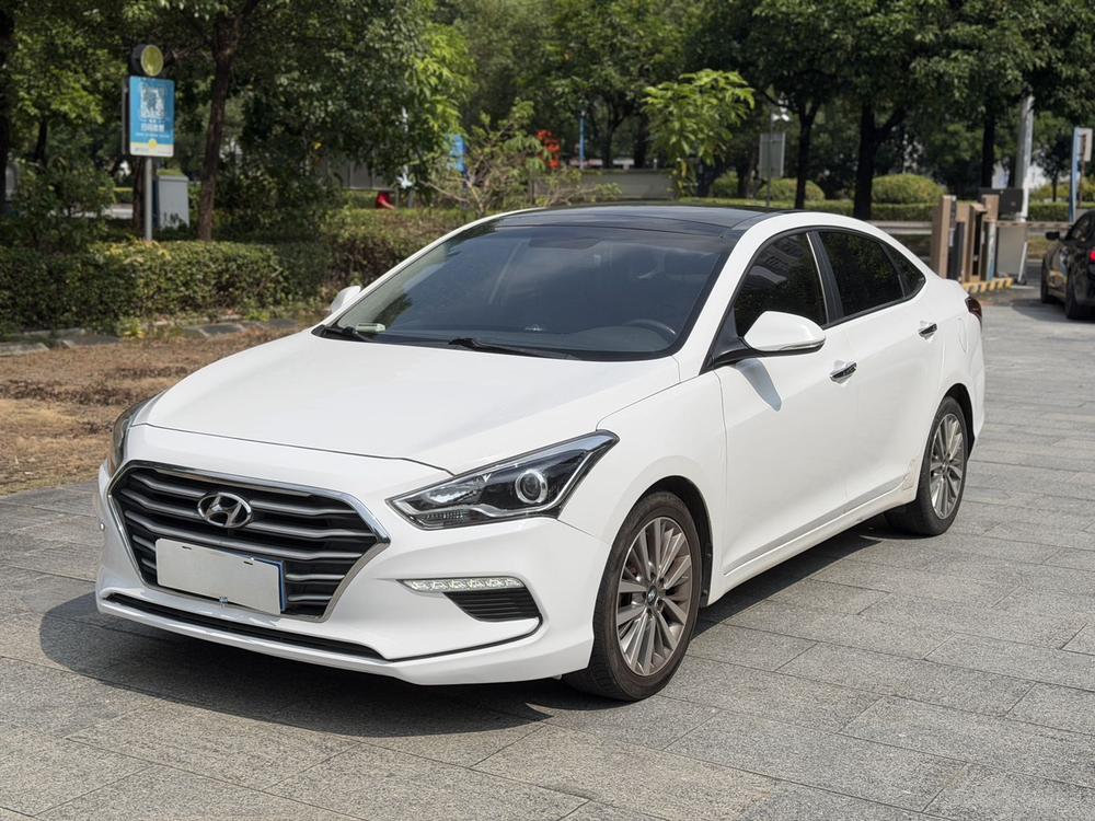 Hyundai Mistra
