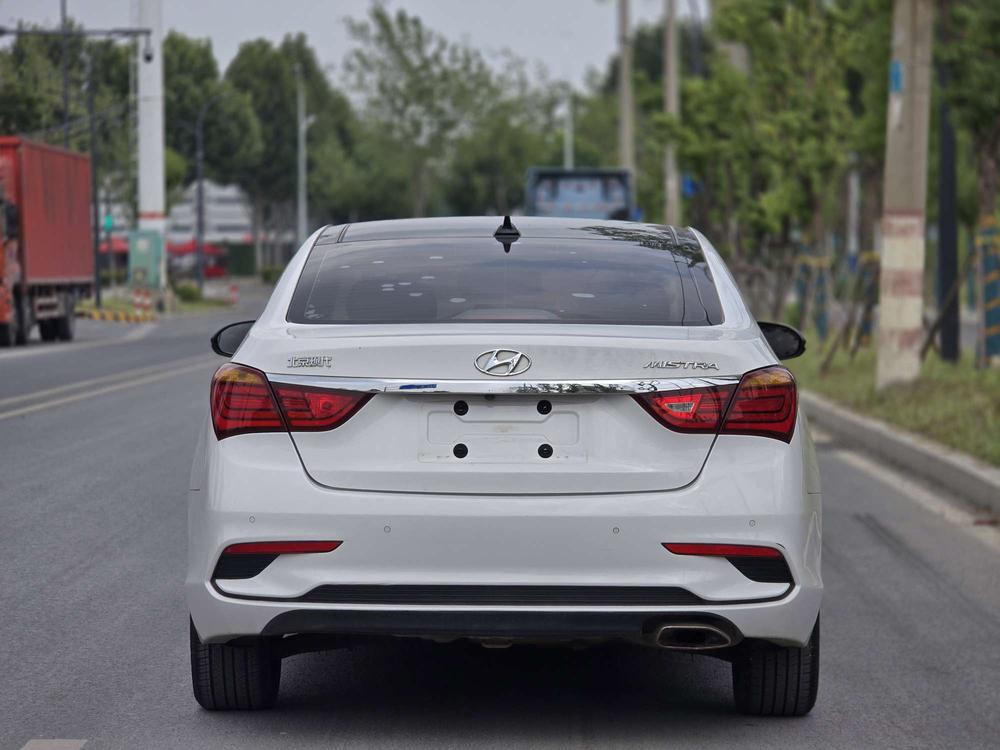 Hyundai Mistra