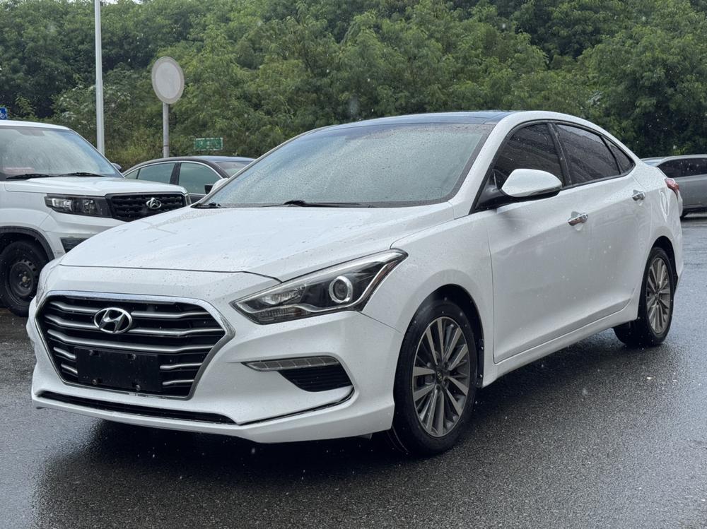 Hyundai Mistra