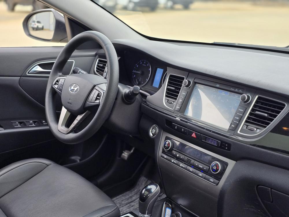 Hyundai Mistra