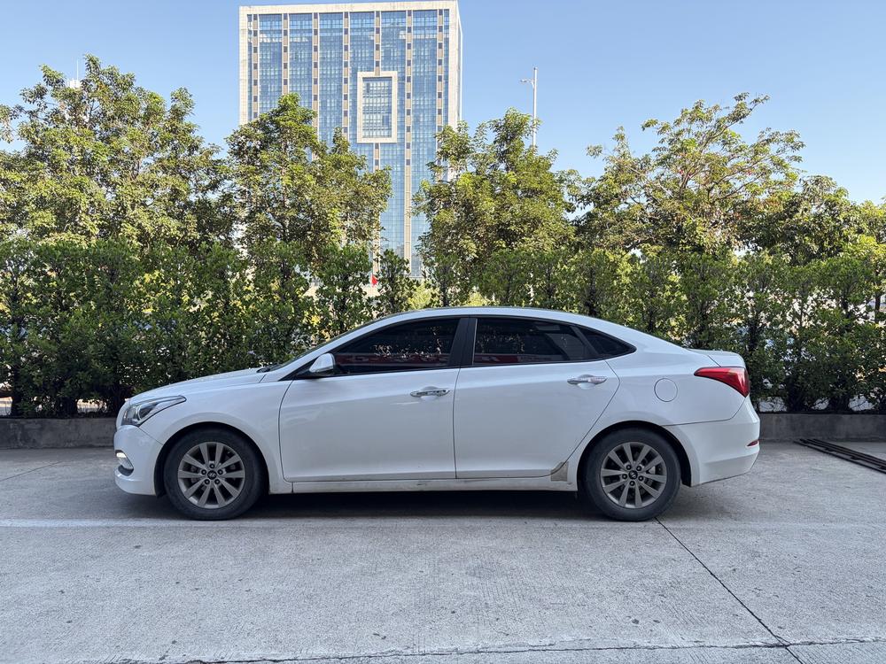 Hyundai Mistra