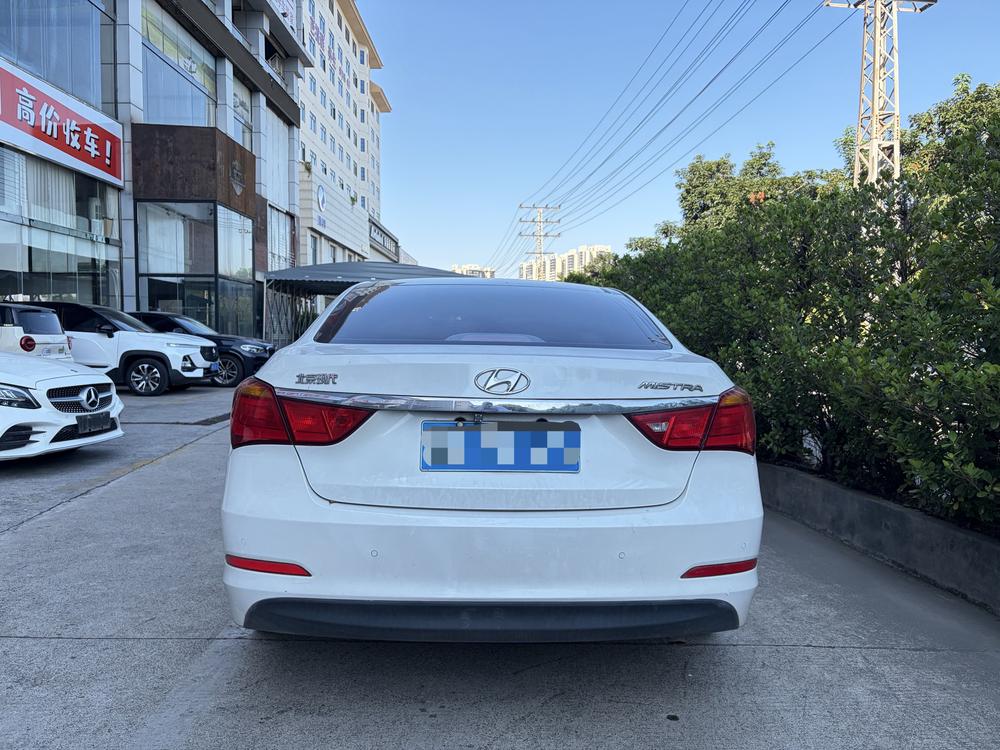 Hyundai Mistra