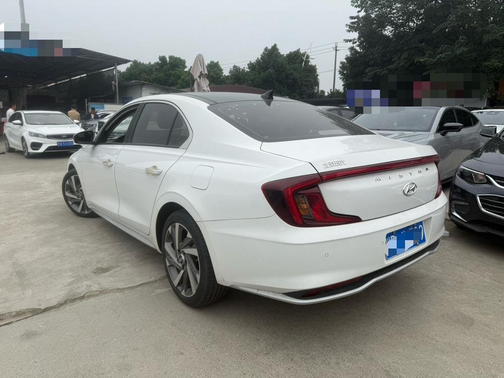 Hyundai Mistra