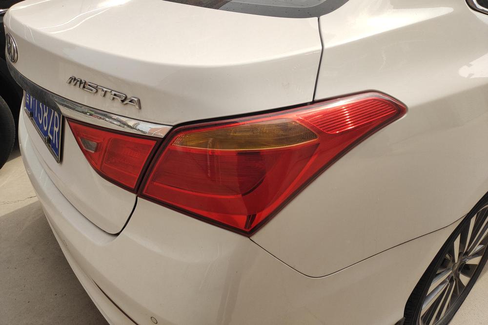 Hyundai Mistra