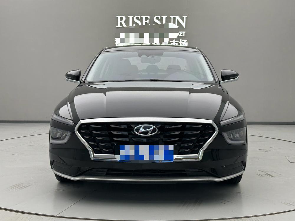 Hyundai Mistra