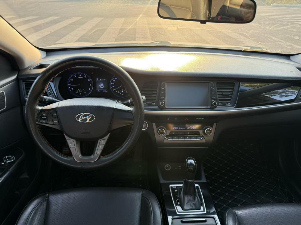 Hyundai Mistra