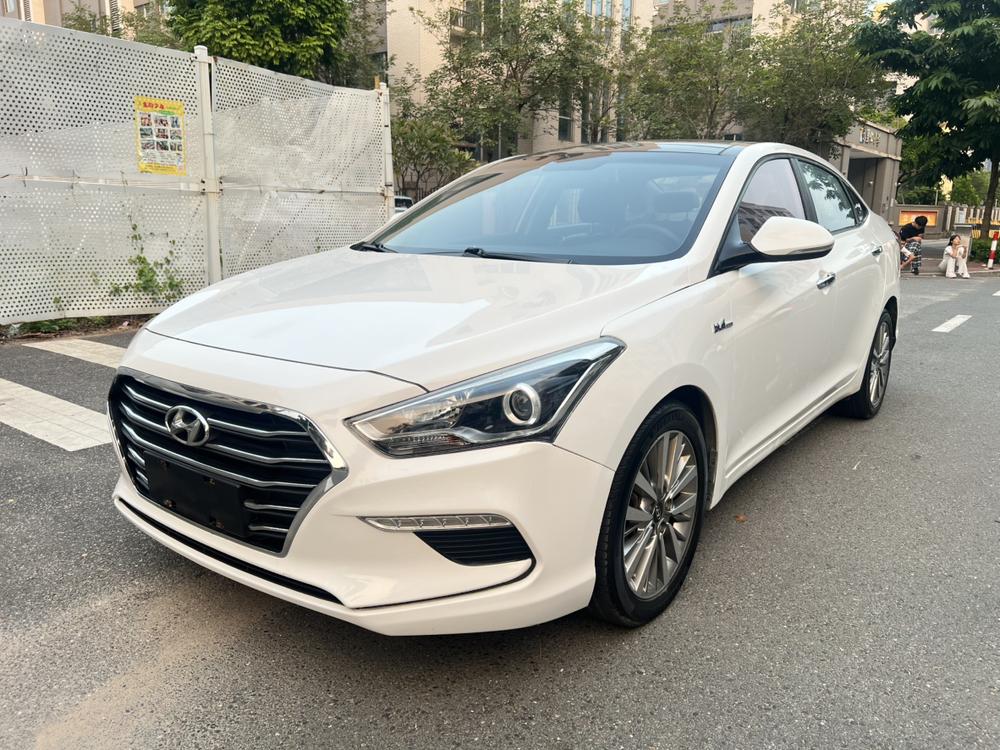 Hyundai Mistra