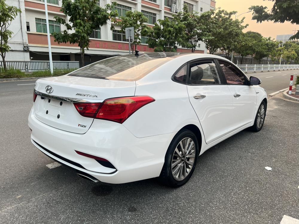 Hyundai Mistra