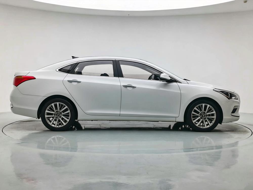 Hyundai Mistra