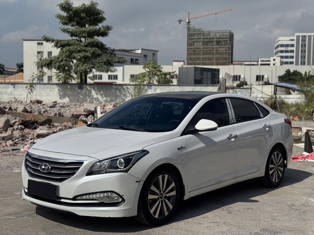 Hyundai Mistra