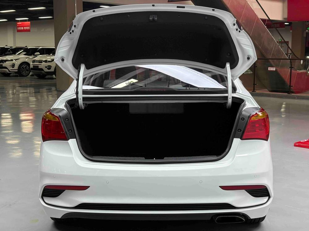Hyundai Mistra