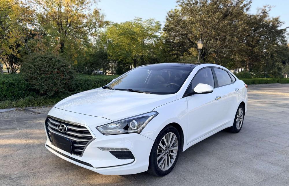 Hyundai Mistra