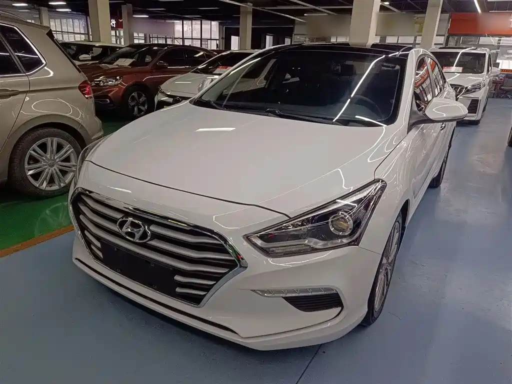 Hyundai Mistra