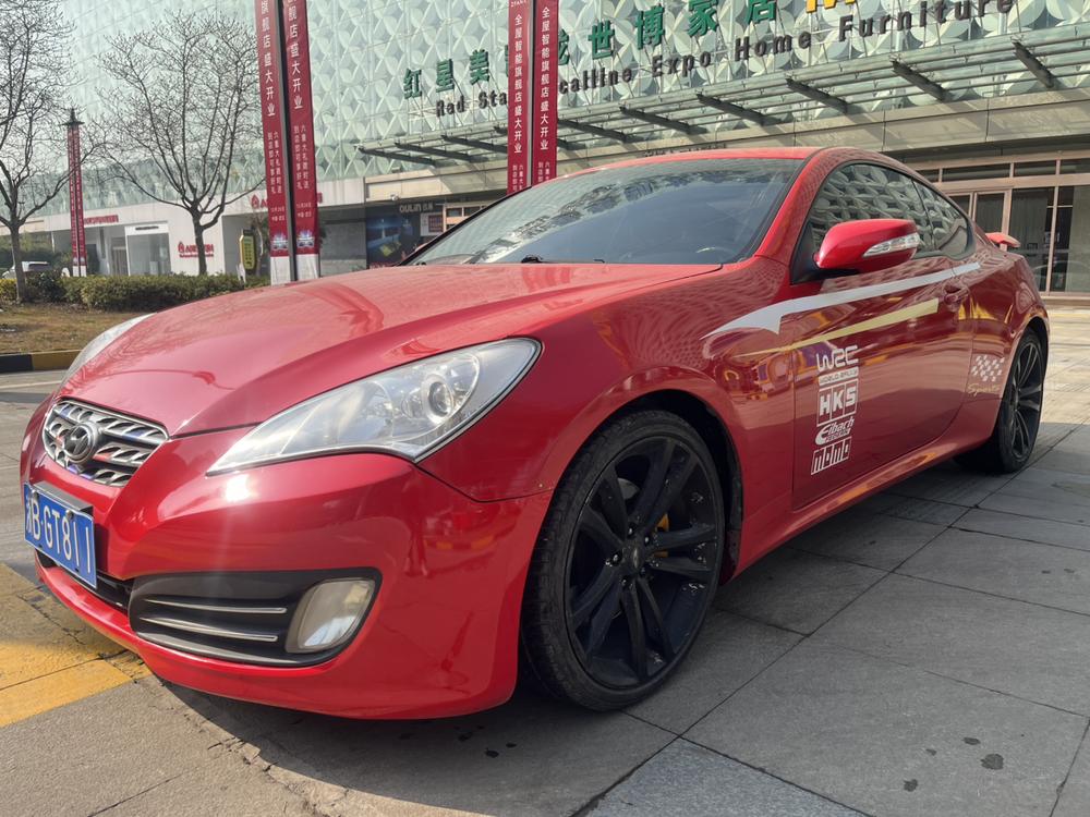 Hyundai Rohens-Coupe