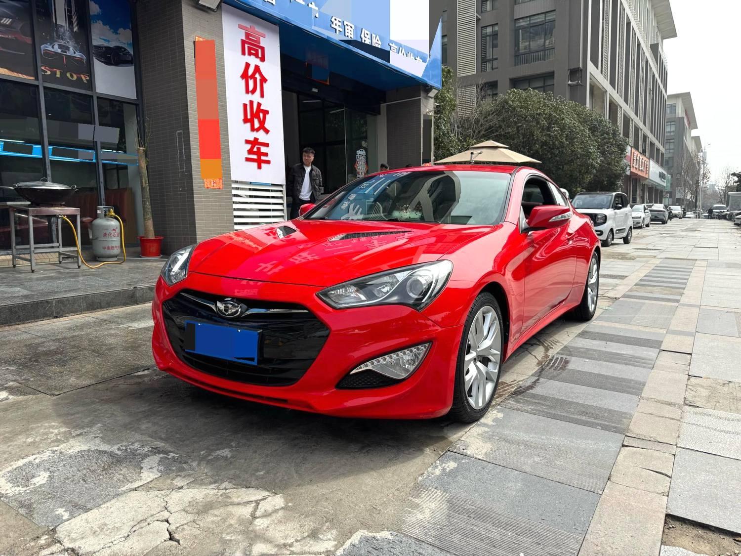 Hyundai Rohens-Coupe