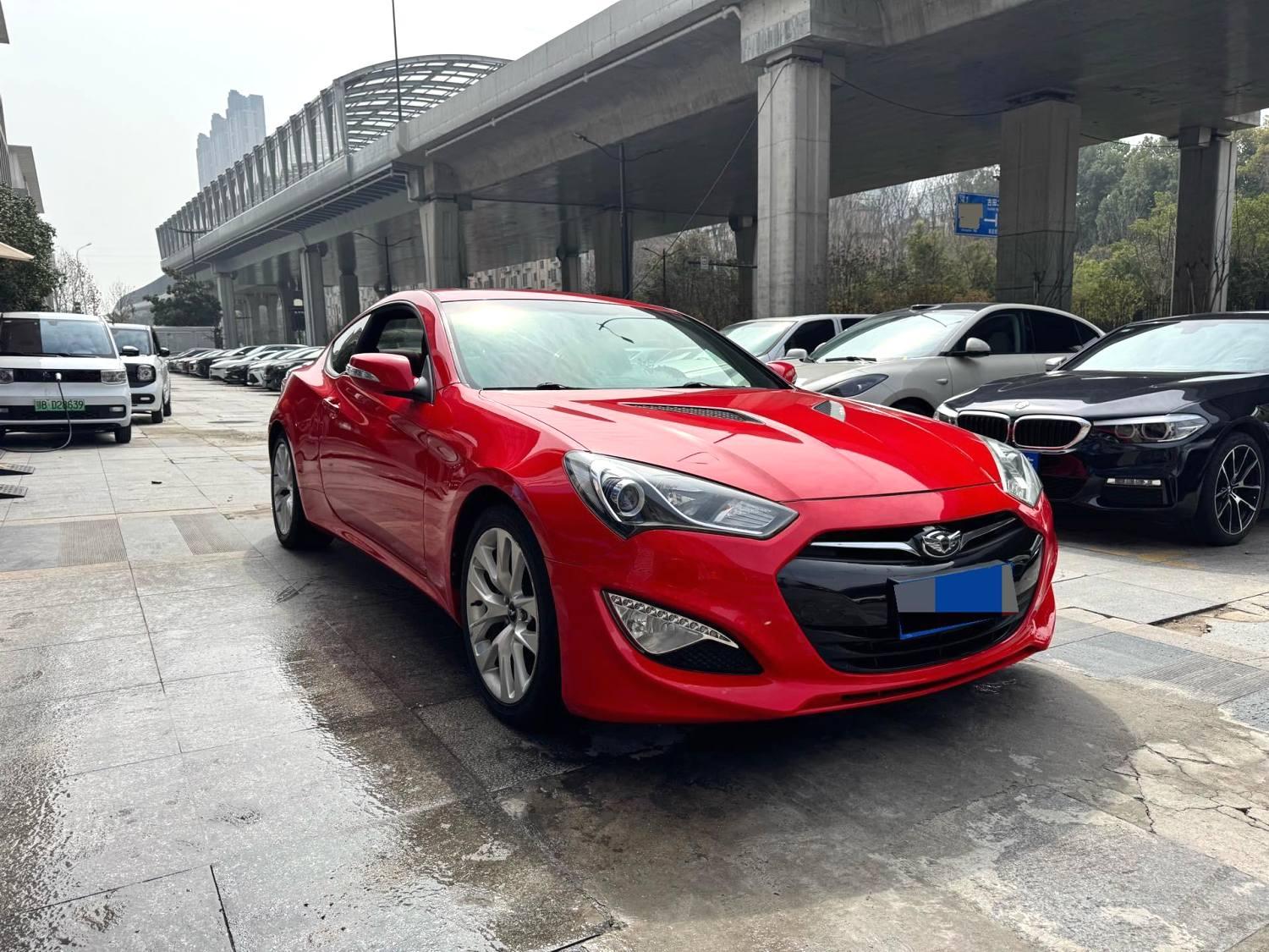 Hyundai Rohens-Coupe