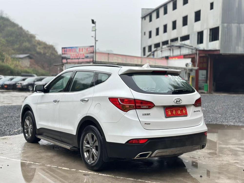Hyundai Santa Fe