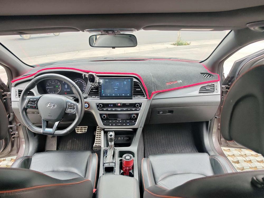 Hyundai Sonata LF