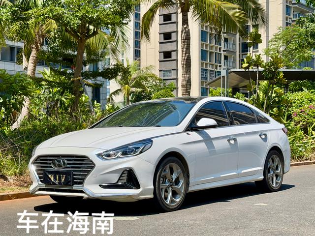 Hyundai Sonata LF