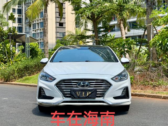 Hyundai Sonata LF