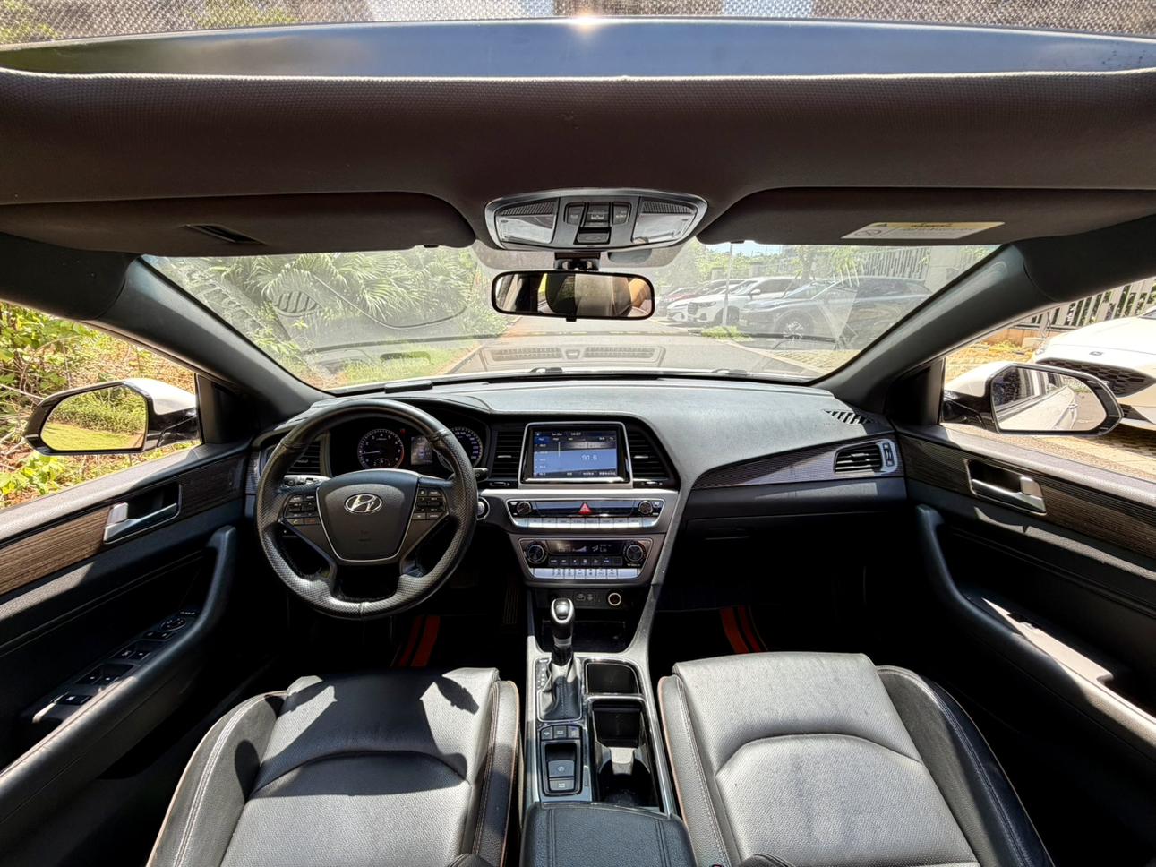 Hyundai Sonata LF