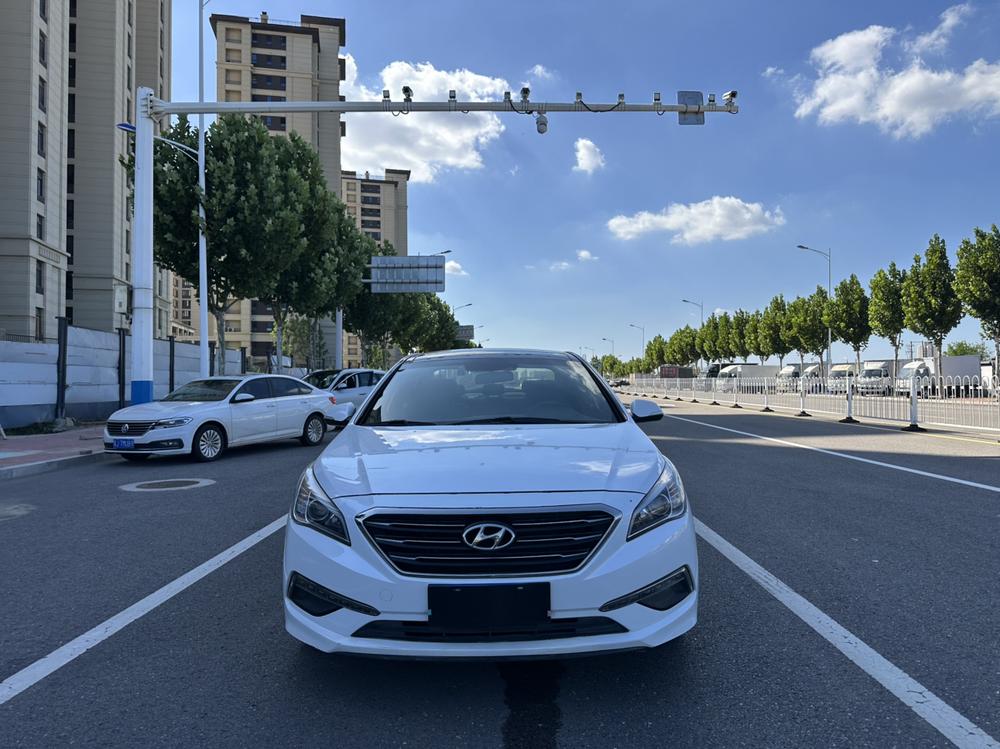 Hyundai Sonata LF